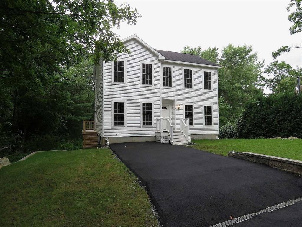 Wellesley, MA 02482,3 Sunnyside Ave