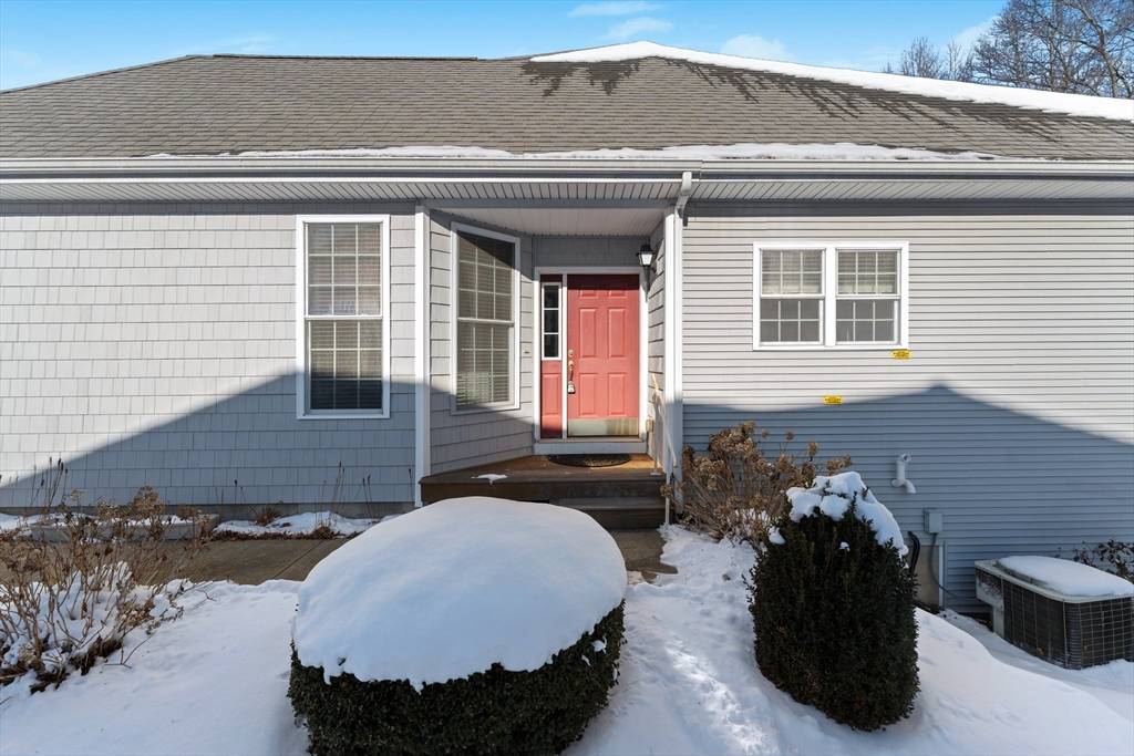 Uxbridge, MA 01569,48 Taft Hill Ln #48