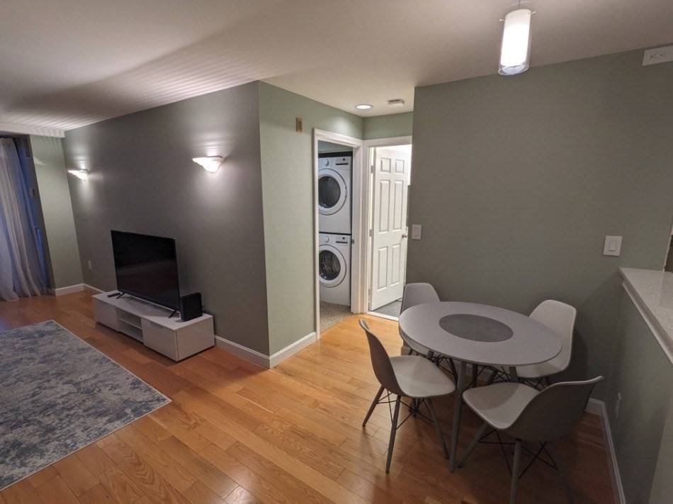Revere, MA 02151,350 Revere Reach Blv #9Furn