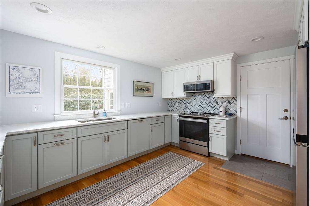 Falmouth, MA 02536,52 Rosemary Lane