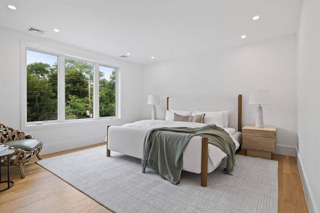 264 Lagrange Street #U-264 Newton, MA 02467