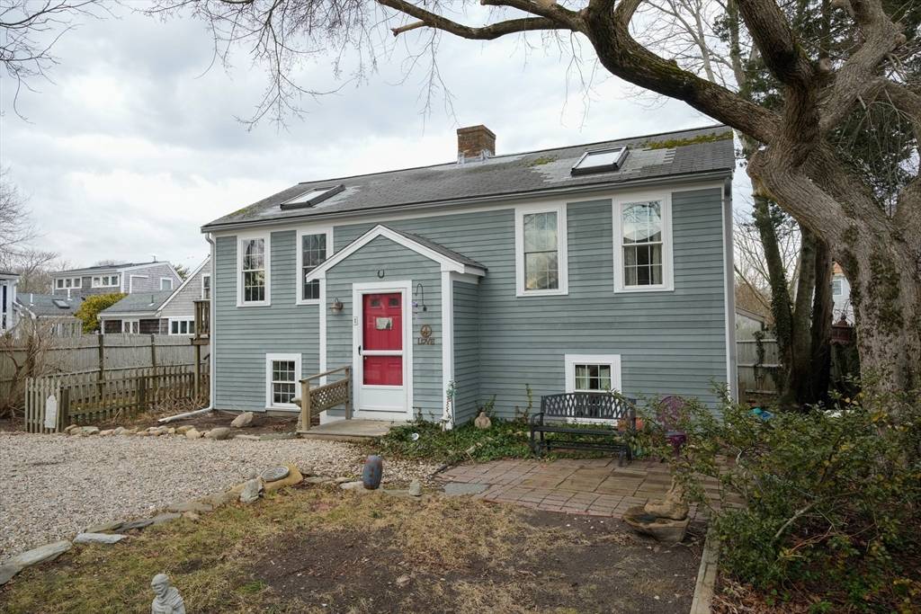 Barnstable, MA 02601,28 Crocker Drive #F