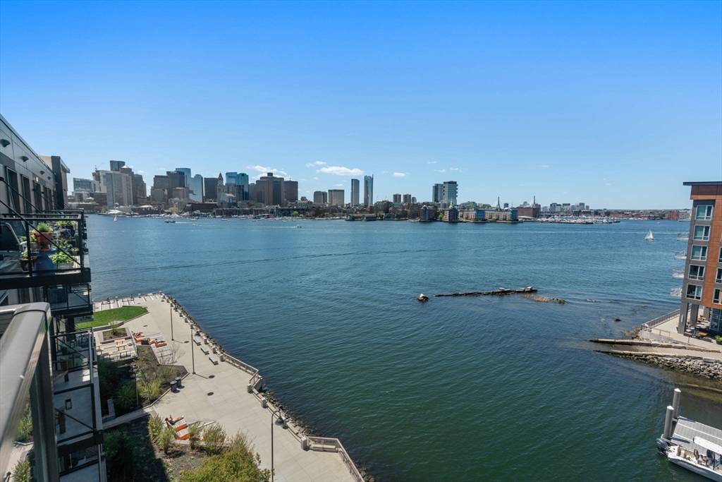 Boston, MA 02128,45 Lewis #PH15