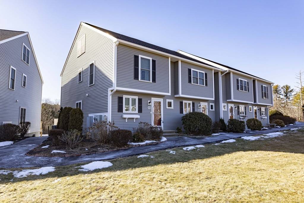 Rockland, MA 02370,305 Standpipe Dr #305