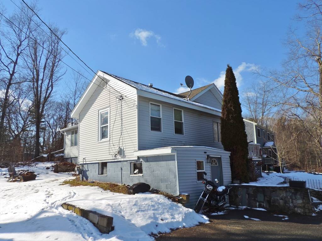 Abington, MA 02351,122 Rockland St