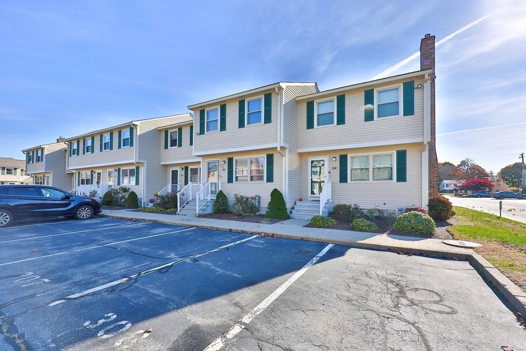 Fairhaven, MA 02719,307 Ocean Meadows #307