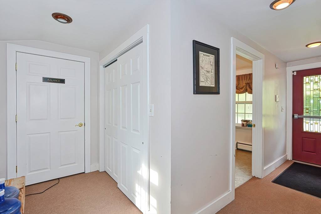 Mendon, MA 01756,159 Hartford Ave E