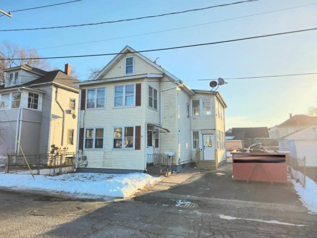 Chicopee, MA 01013,9 Massachusetts Ave