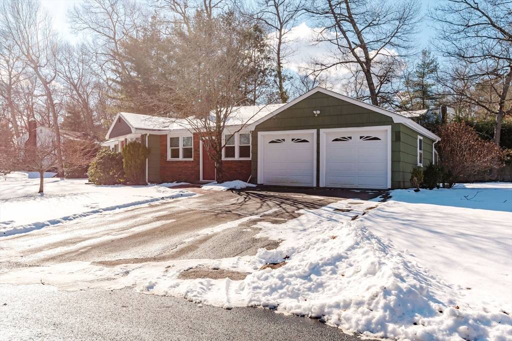 Stoughton, MA 02072,91 Bassick Cir