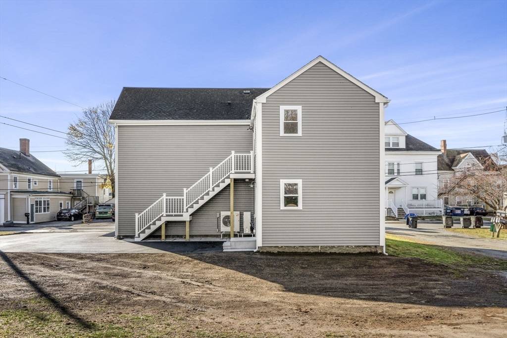 Peabody, MA 01960,8 Elm St #1