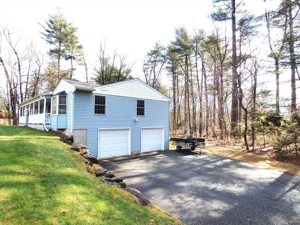 Ludlow, MA 01056,38 Mcdonald Cir