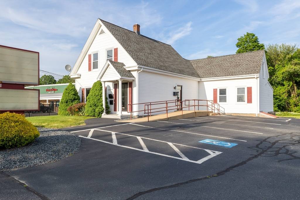 Whitman, MA 02382,293 Bedford