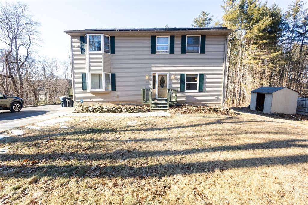 Southbridge, MA 01550,60 Dennison Ln