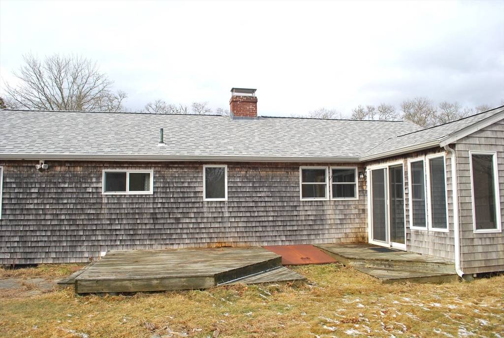 Falmouth, MA 02536,893 Sandwich Rd