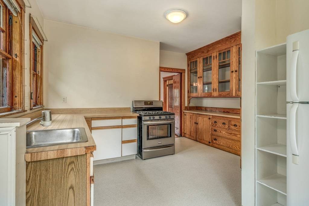 Cambridge, MA 02138,375 Mt Auburn St - Room For Rent #1