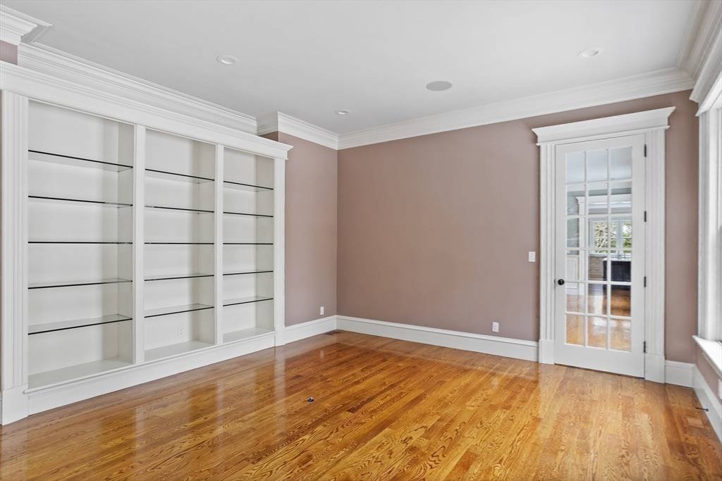 23 Burroughs Road Lexington, MA 02420