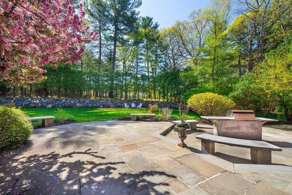 Lincoln, MA 01773,6 Stratford Way