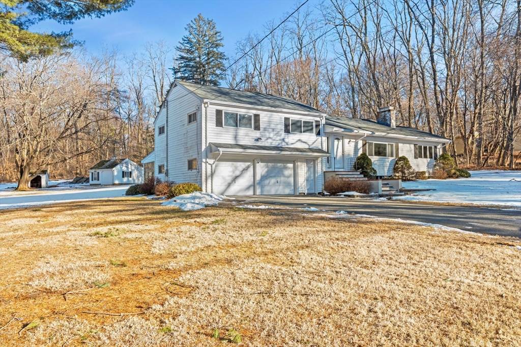 Lincoln, MA 01773,19 Sunnyside Ln