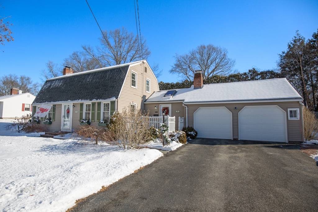 Longmeadow, MA 01106,109 Bel Air Dr