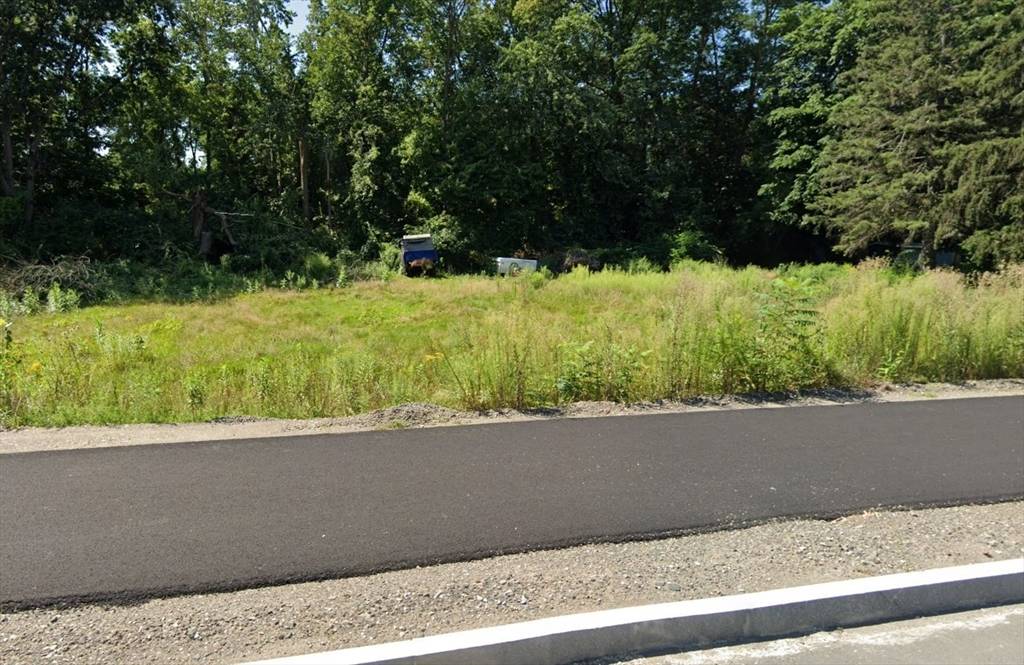 Northampton, MA 01060,0 Damon Rd