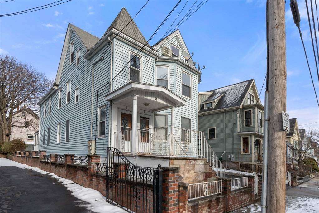 Somerville, MA 02143,71 Berkeley St