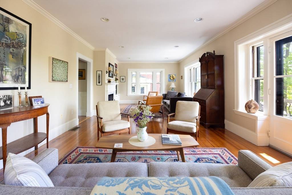 Brookline, MA 02446,45 Westbourne