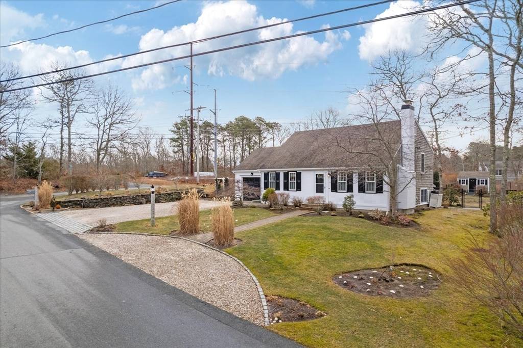 Brewster, MA 02631,9 Sturbridge Way