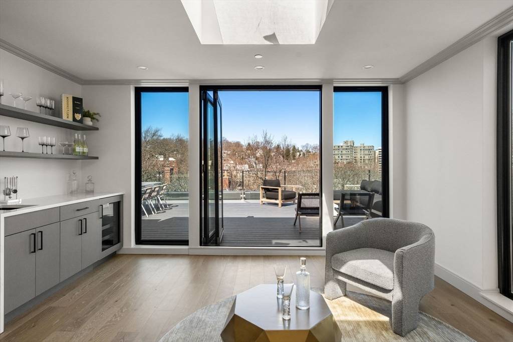 Brookline, MA 02445,57 University Road #Penthouse