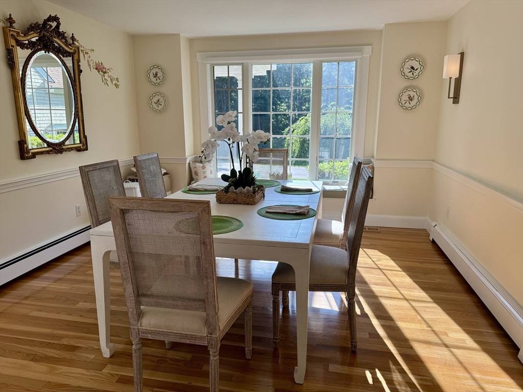 98 Bunker Hill Rd Barnstable, MA 02655