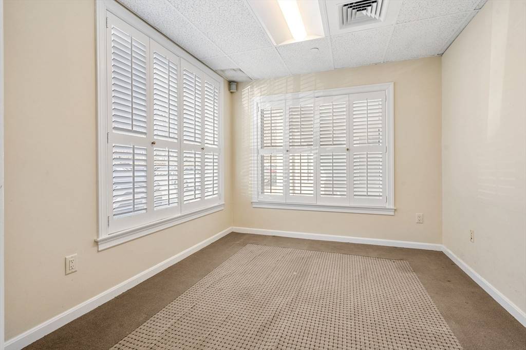 Lexington, MA 02420,74 Bedford St #Suite 2
