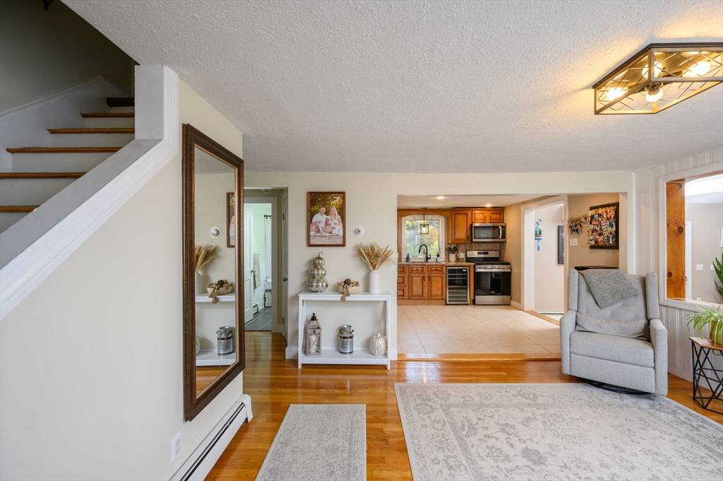Hanover, MA 02339,100 Cross St