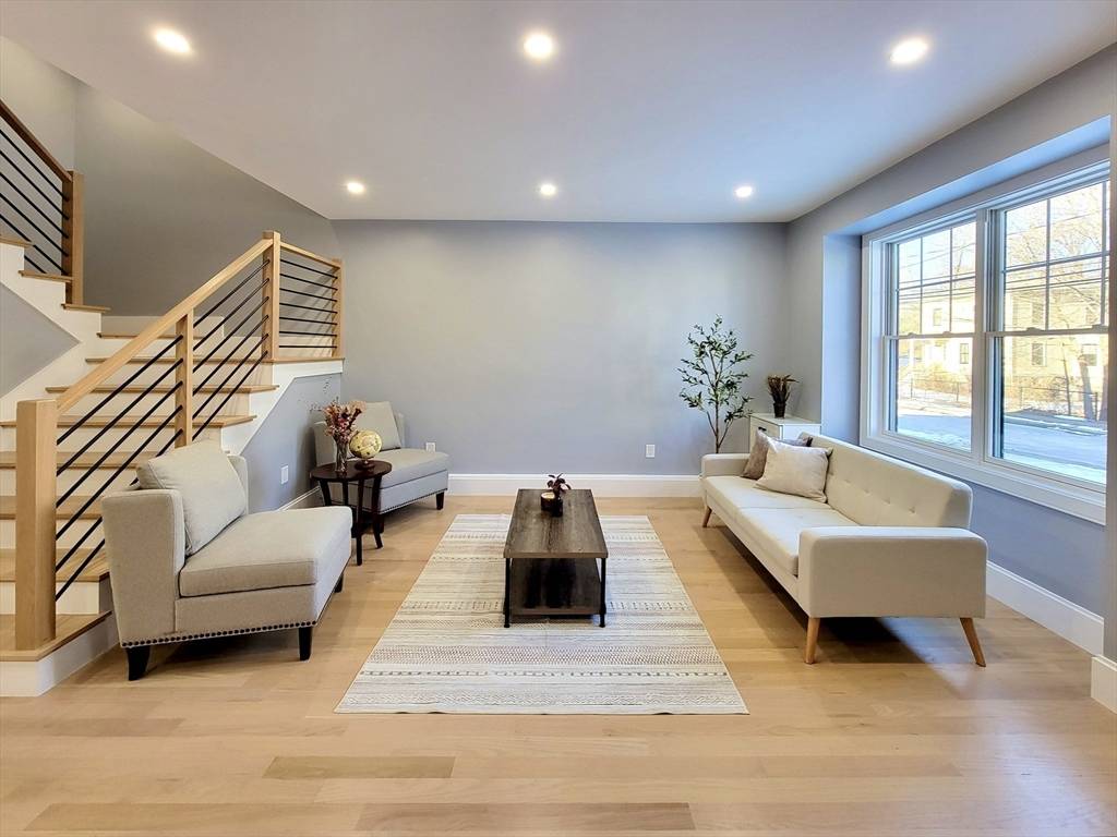 29 Parsons St Newton, MA 02460