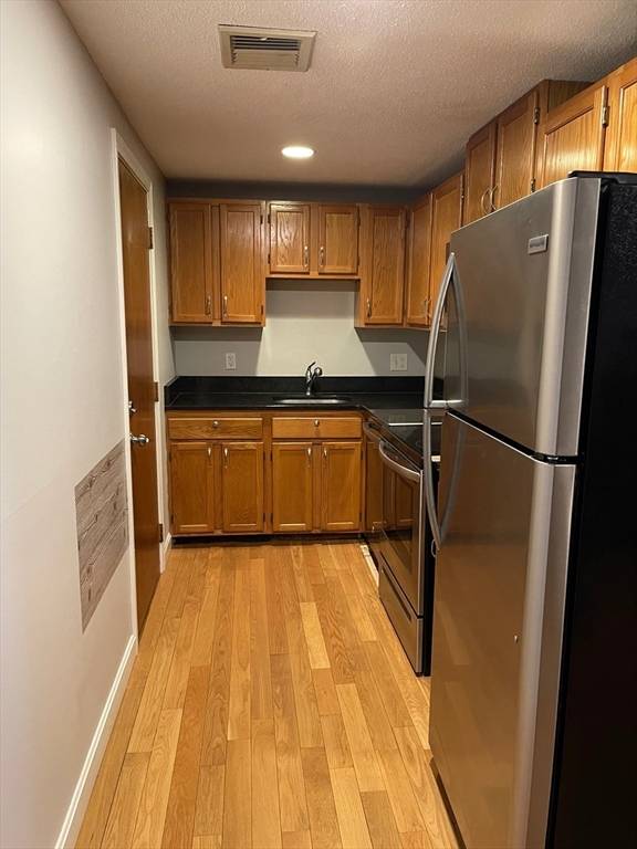 Woburn, MA 01801,35 Prospect St #204