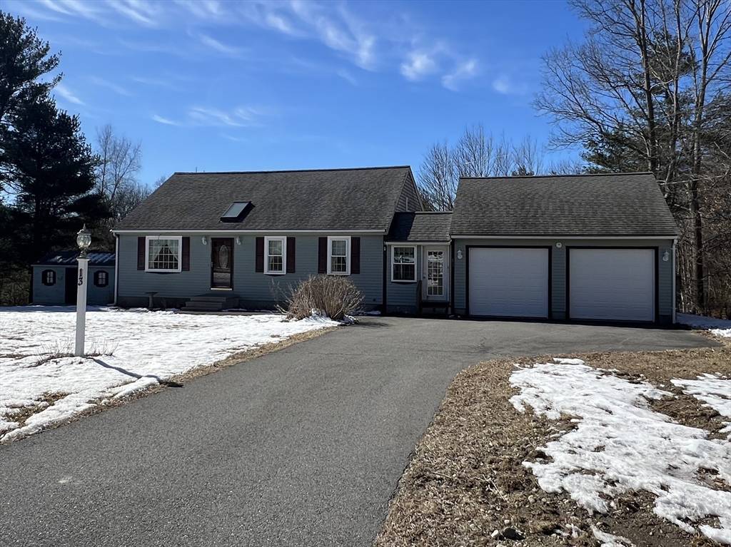 Berkley, MA 02779,13 Elmwood Dr