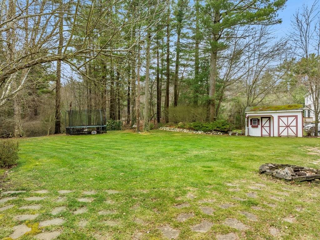 Easton, MA 02375,8 Nutmeg Lane