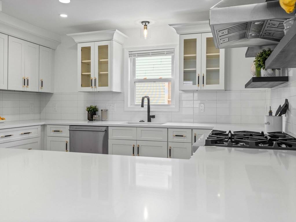 9 Fennell St Somerville, MA 02145