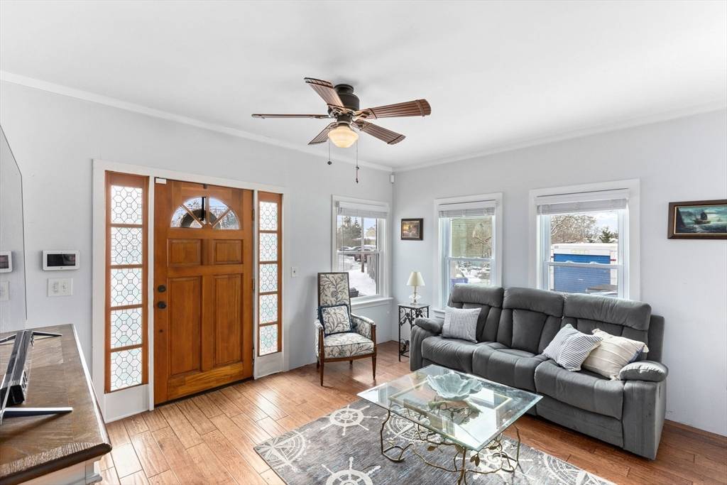 Bourne, MA 02532,27 Harrison Ave