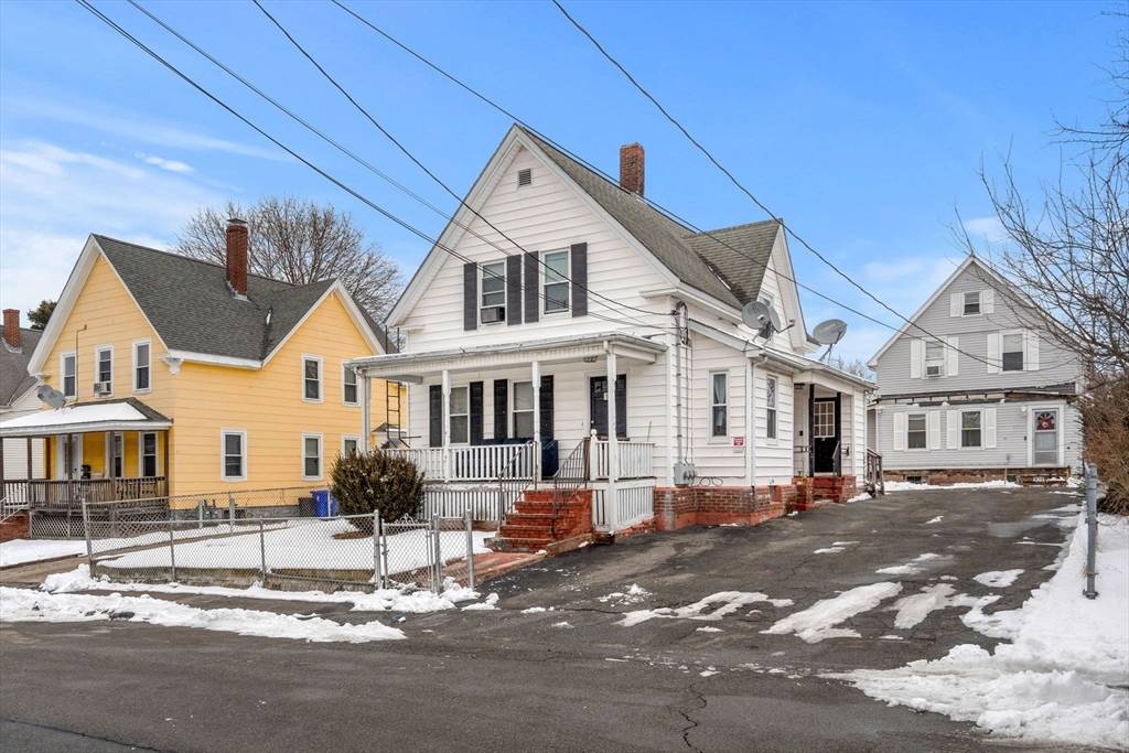 Taunton, MA 02780,10 Lawrence St