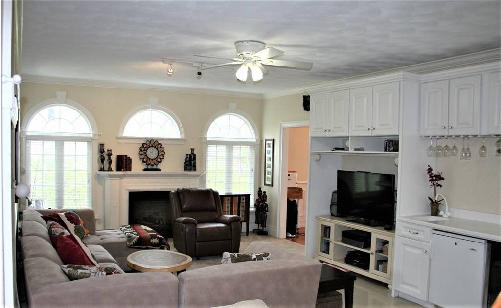 Northborough, MA 01532,55 Church Street #A