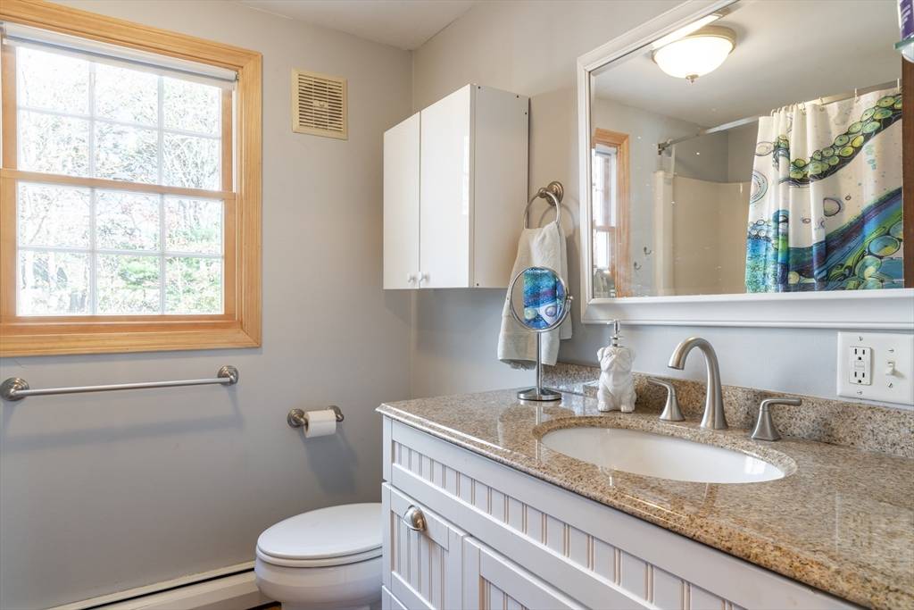 60 Wamsutta Rd Eastham, MA 02642