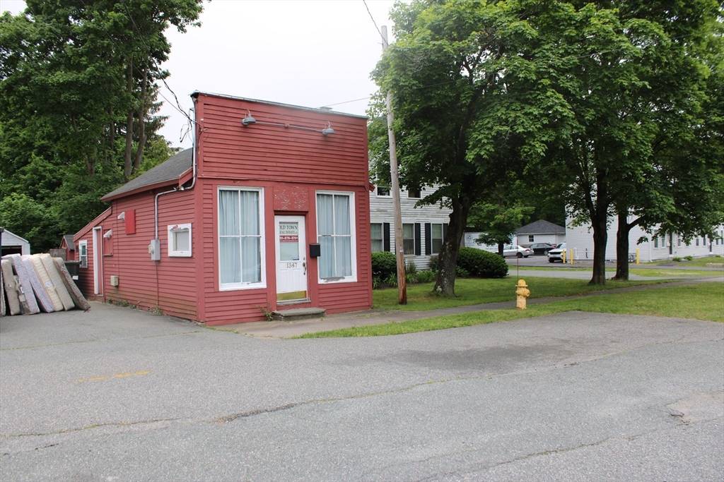Abington, MA 02351,1353 Washington Street