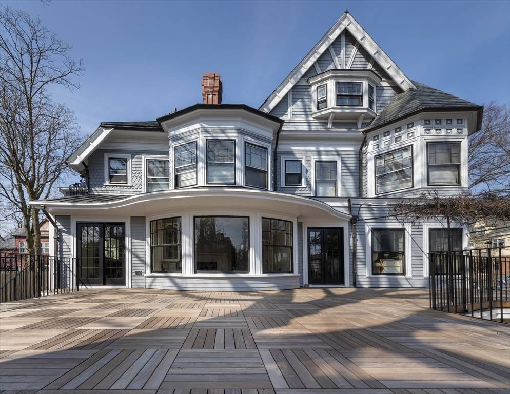 Brookline, MA 02446,232 Kent Street