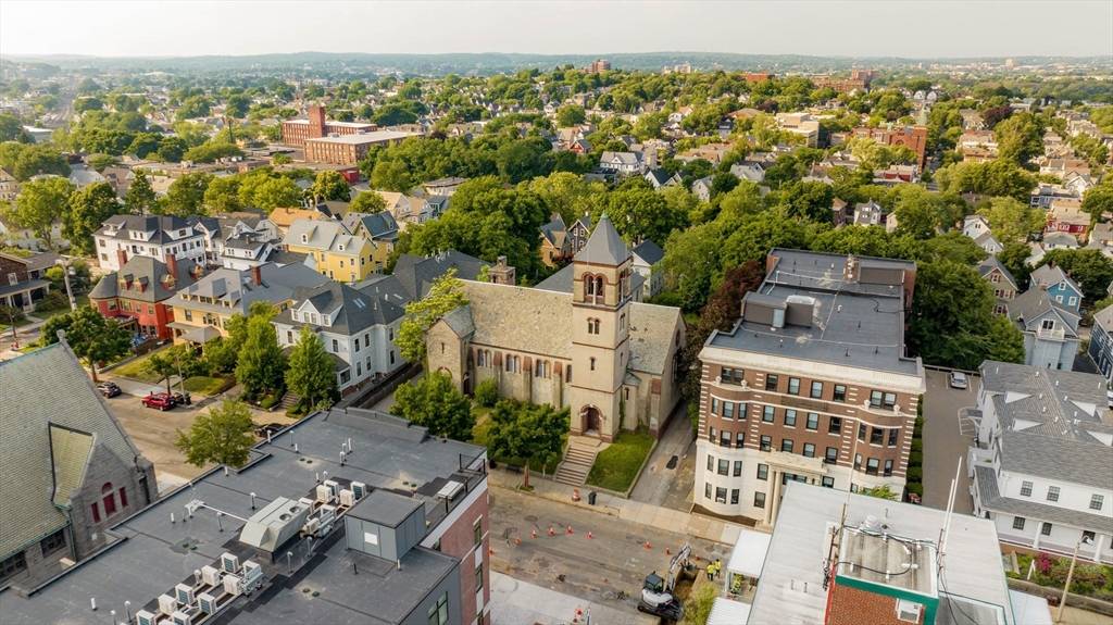 Somerville, MA 02143,125 Highland Ave