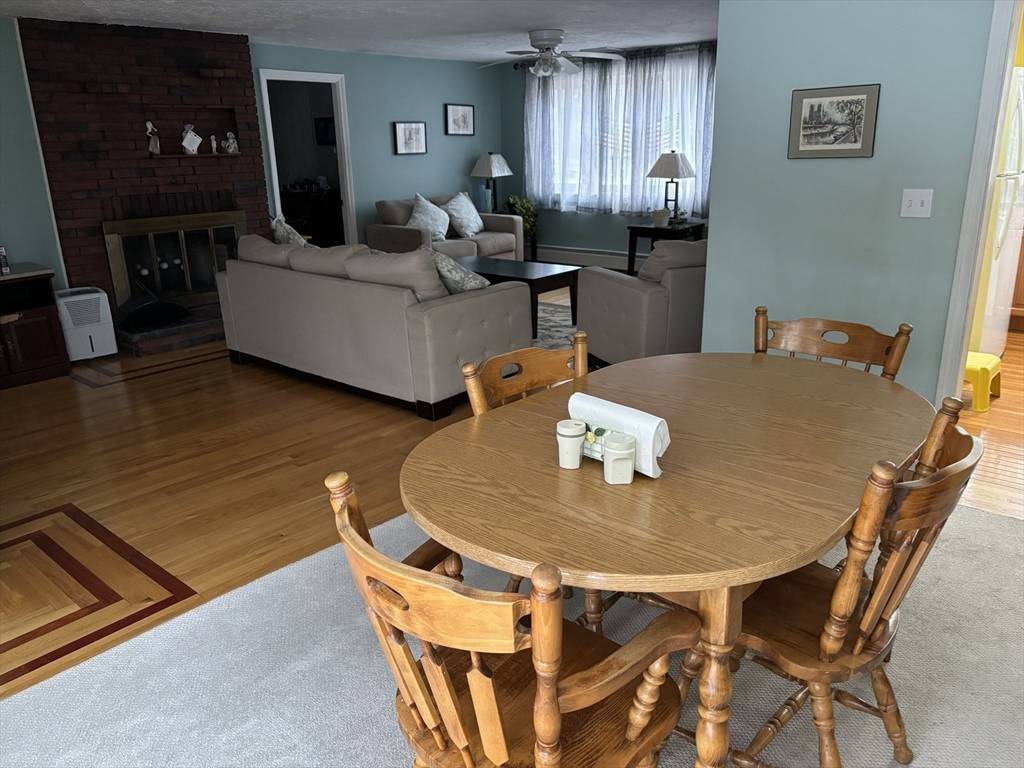 Reading, MA 01867,147 Haverhill St