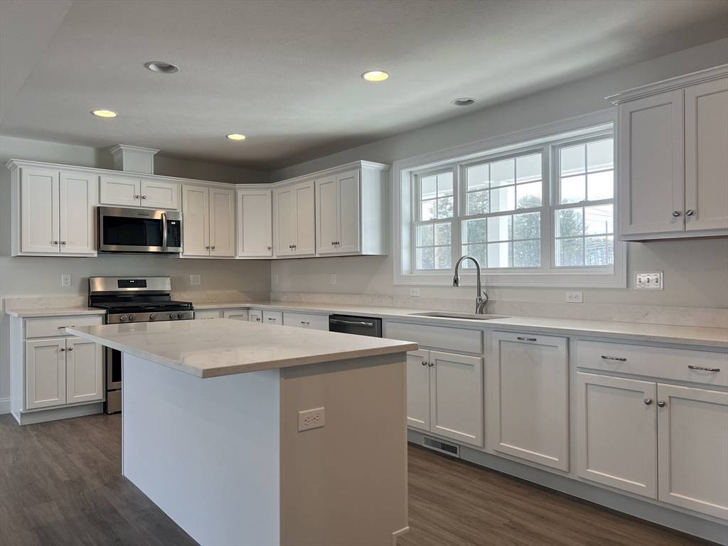 Dracut, MA 01826,86 Berube Ln #Lot 34