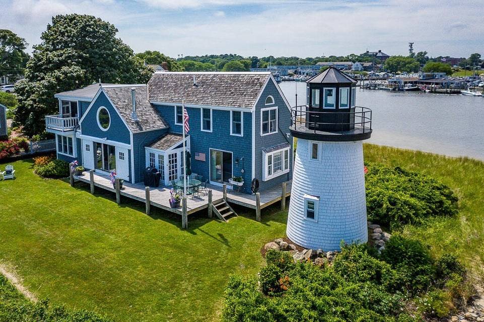 Barnstable, MA 02601,107 Channel Point Road