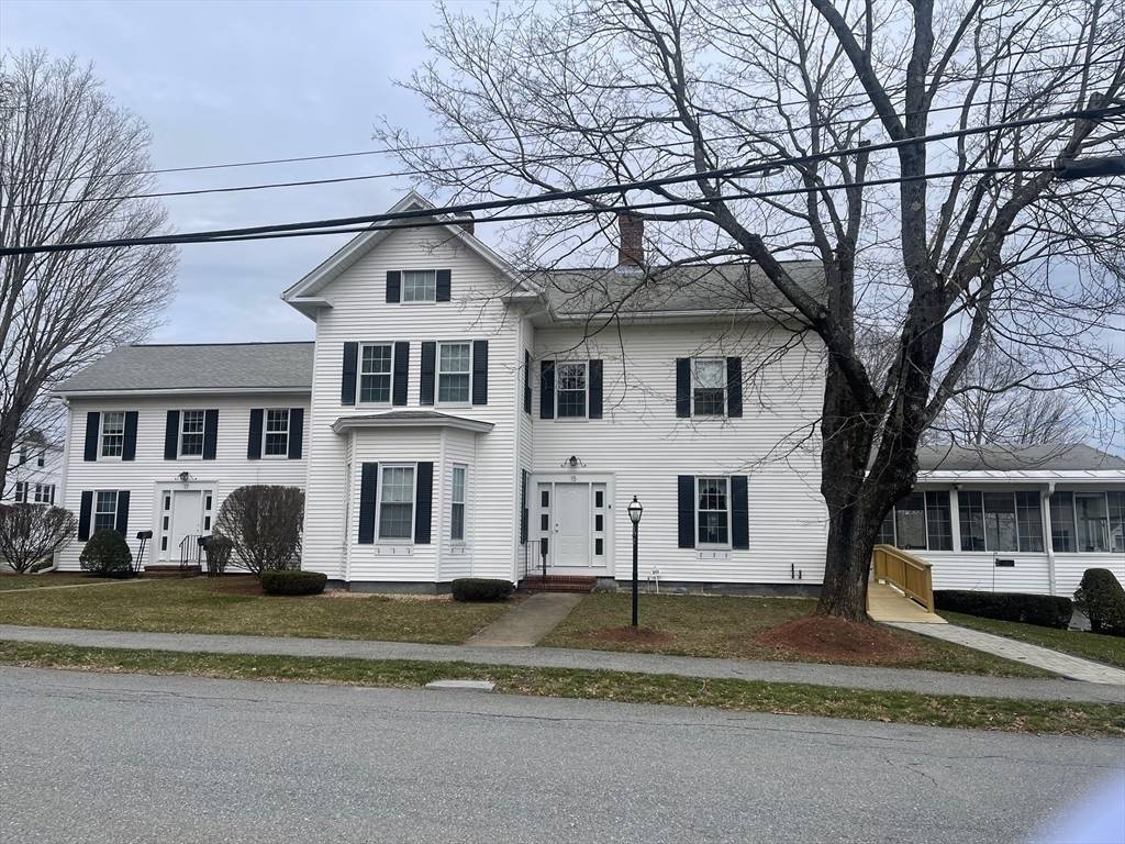 Winchendon, MA 01475,15-17 Oak St