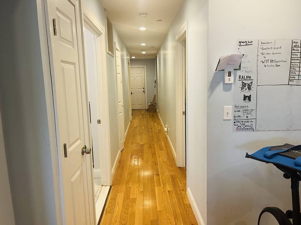 Boston, MA 02120,39 Calumet #1