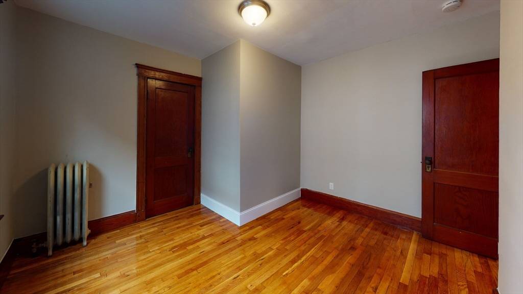 Boston, MA 02144,65 -67 Sterling Street #67