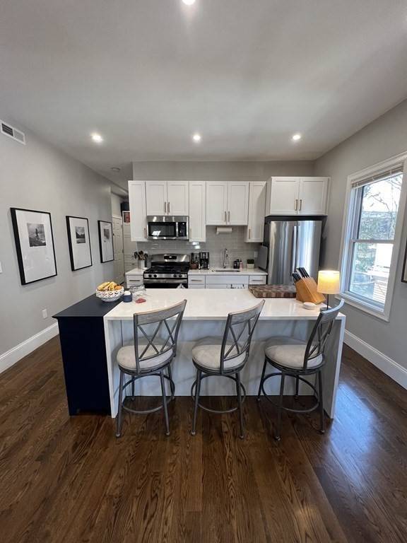 Boston, MA 02125,20 Mayfield St #2